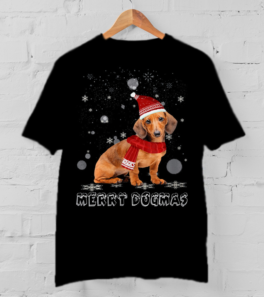Merry Dogmas Dachshund Dog In Snow With Santa Hat And Scarf T-Shirt