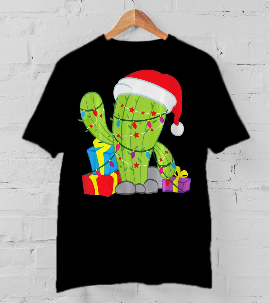 Cactus Tree Santa Hat Christmas Presents Mexican T-Shirt