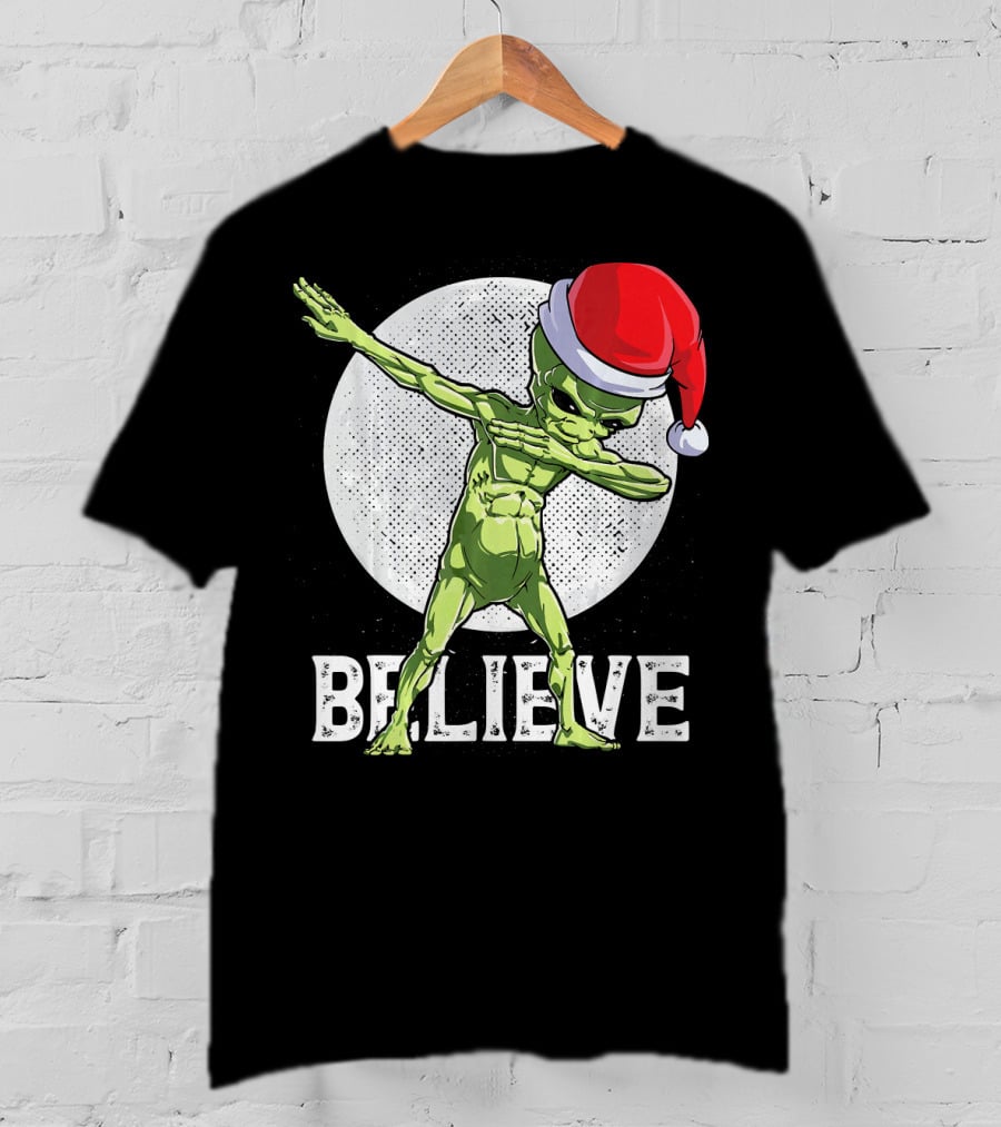 Believe Dabbing Alien Santa Hat Christmas Boys T-Shirt