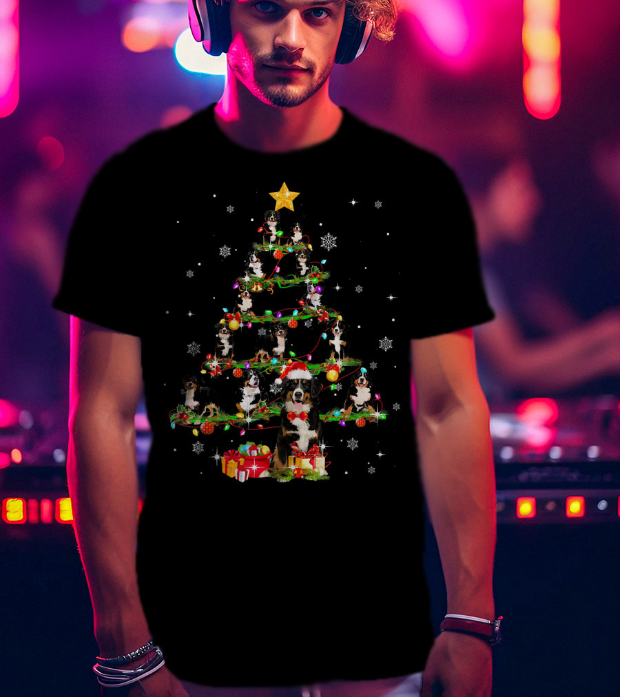 Bernese Mountain Dog Christmas Tree With Santa Hat And Gifts T-Shirt