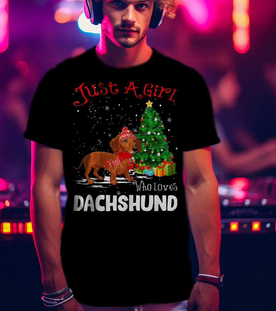 Just A Girl Who Loves Dachshund Christmas Tree Snowflakes T-Shirt