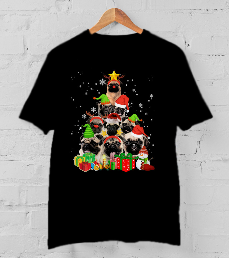 Funny Pug Christmas Tree Xmas With Santa Hats Snowflakes And Gifts T-Shirt