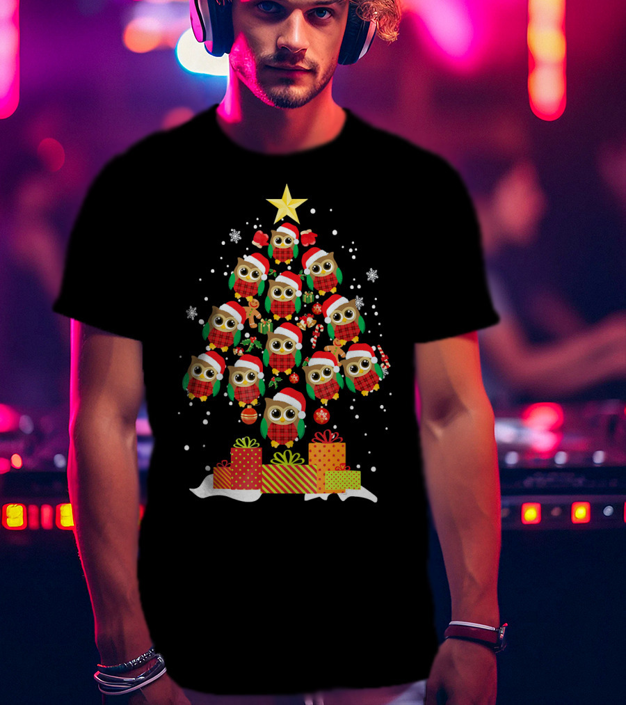 Owl Christmas Tree With Santa Hats And Presents For Owl Lovers T-Shirt