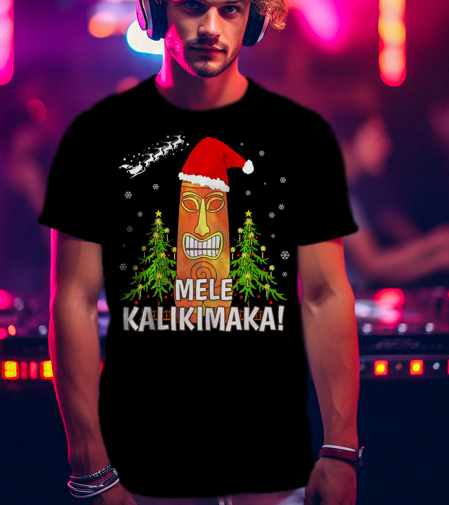 Mele Kalikimaka Santa Hat Tiki Christmas Trees Snowflakes Santa Sleigh T-Shirt