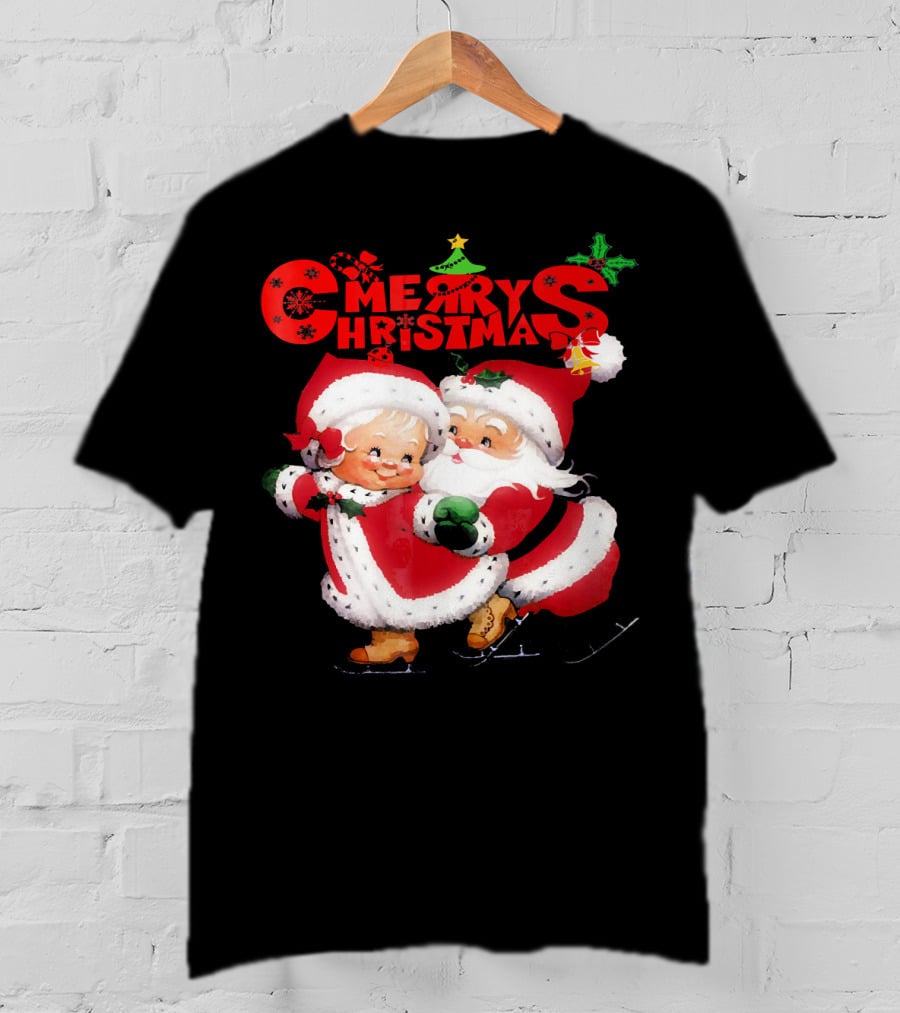 Merry Christmas Cute Mrs Claus And Santa Skating T-Shirt