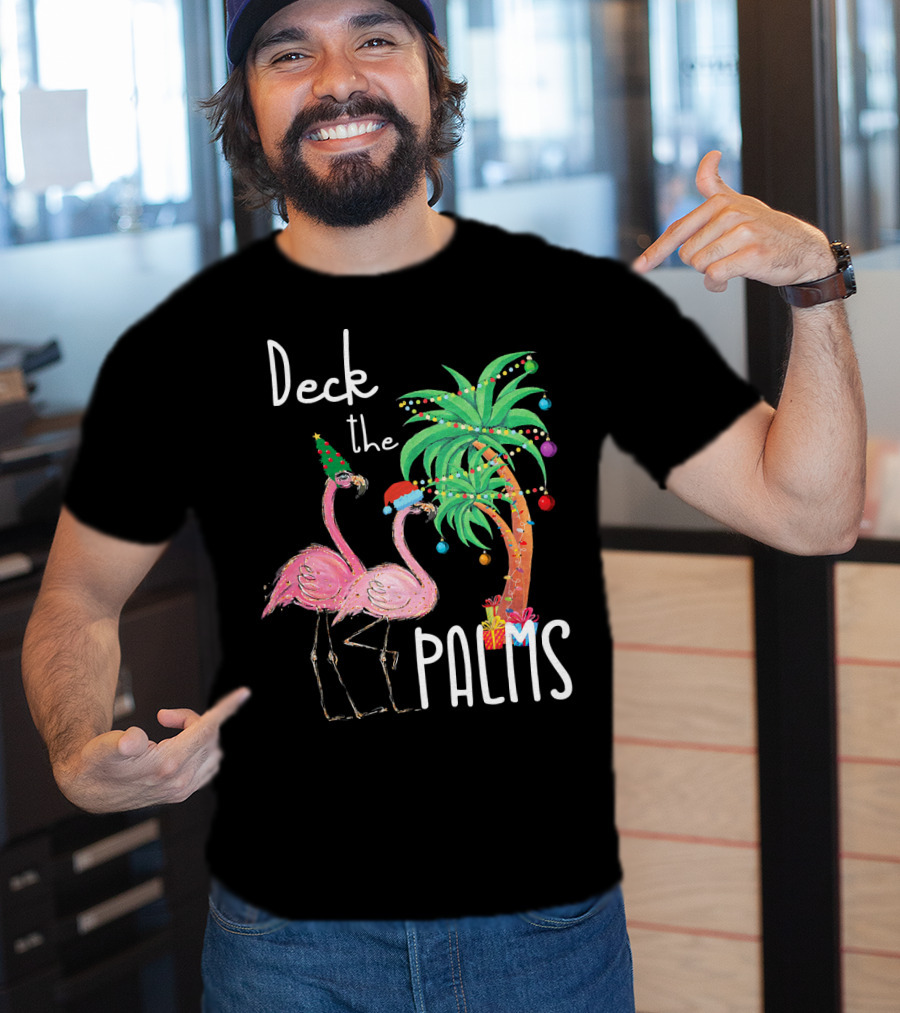 Deck The Palms Christmas Flamingo Family Tropical Holiday Scene T-Shirt