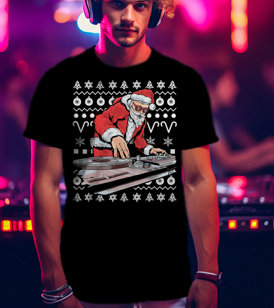Santa Claus DJ Remixing Holiday Beats T-Shirt