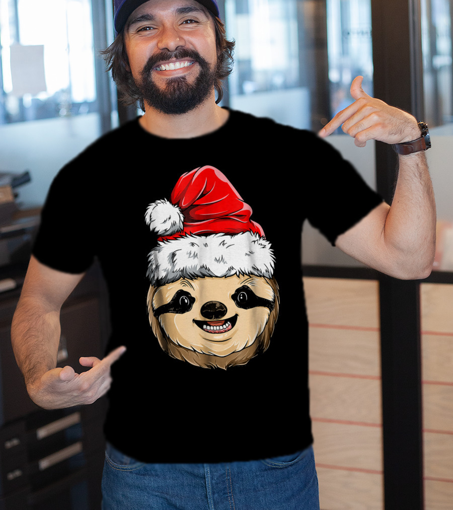 Sloth Santa Christmas Hat Cheerful Face T-Shirt