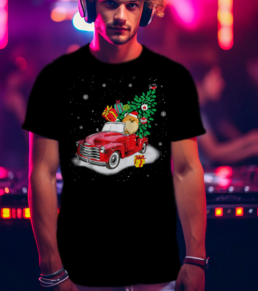 Pomeranian With Christmas Tree And Gifts In Red Truck Snow Scene T-Shirt