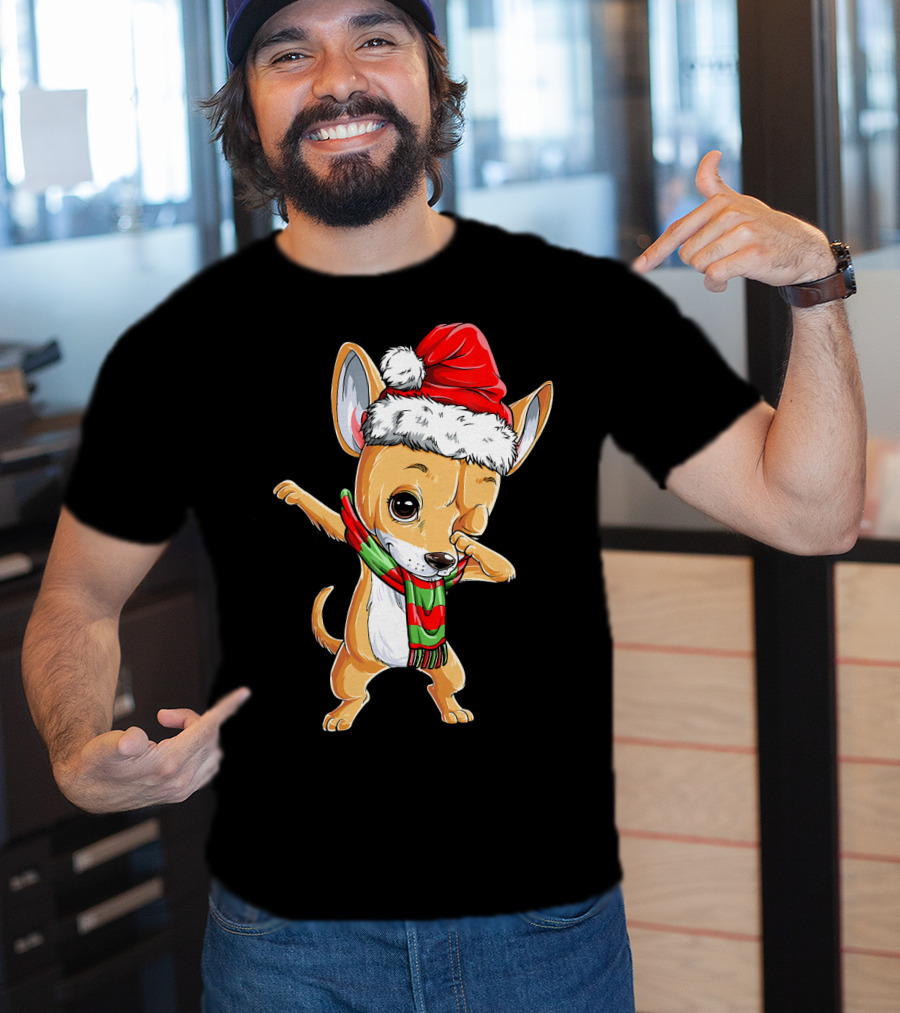 Chihuahua Santa Dabbing Christmas Scarf T-Shirt