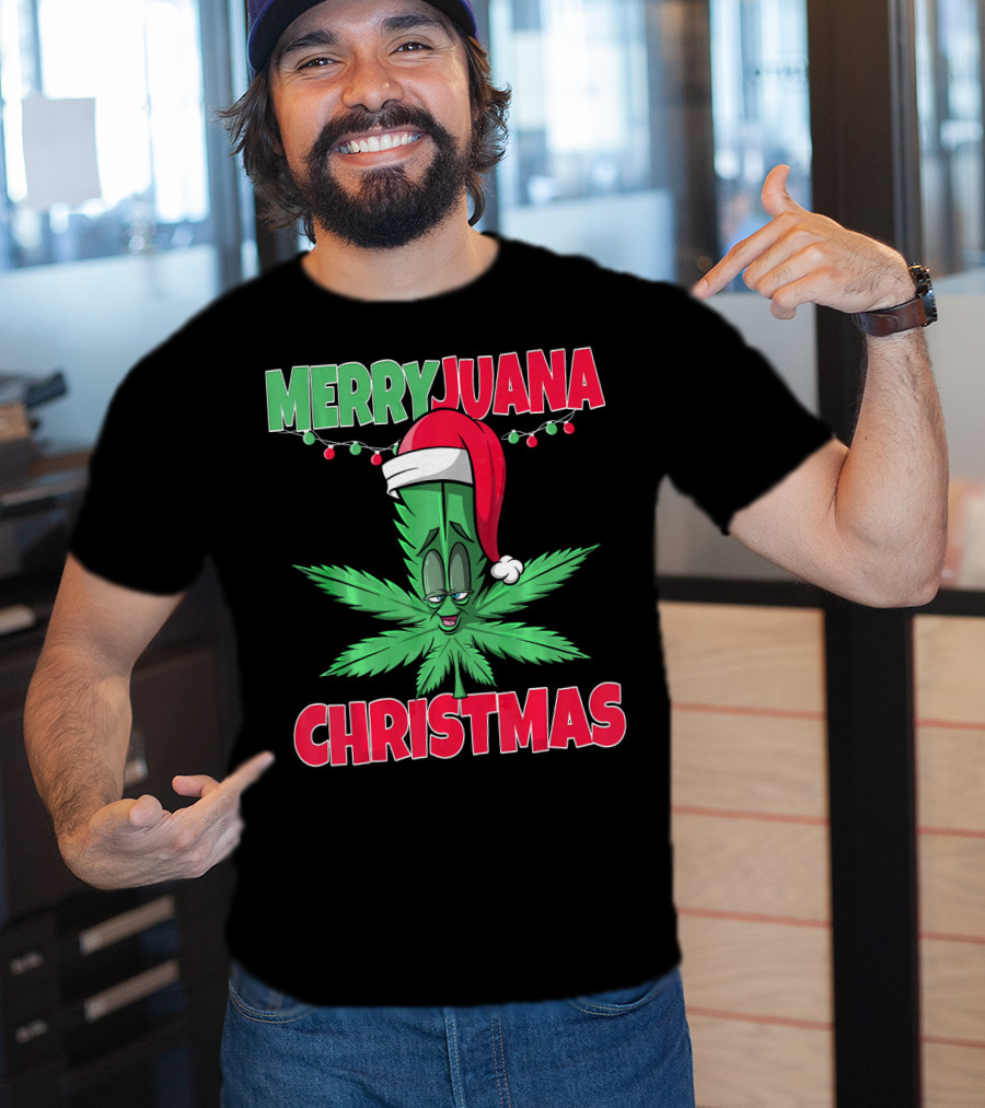 Merryjuana Christmas Funny Santa Hat Marijuana Leaf T-Shirt