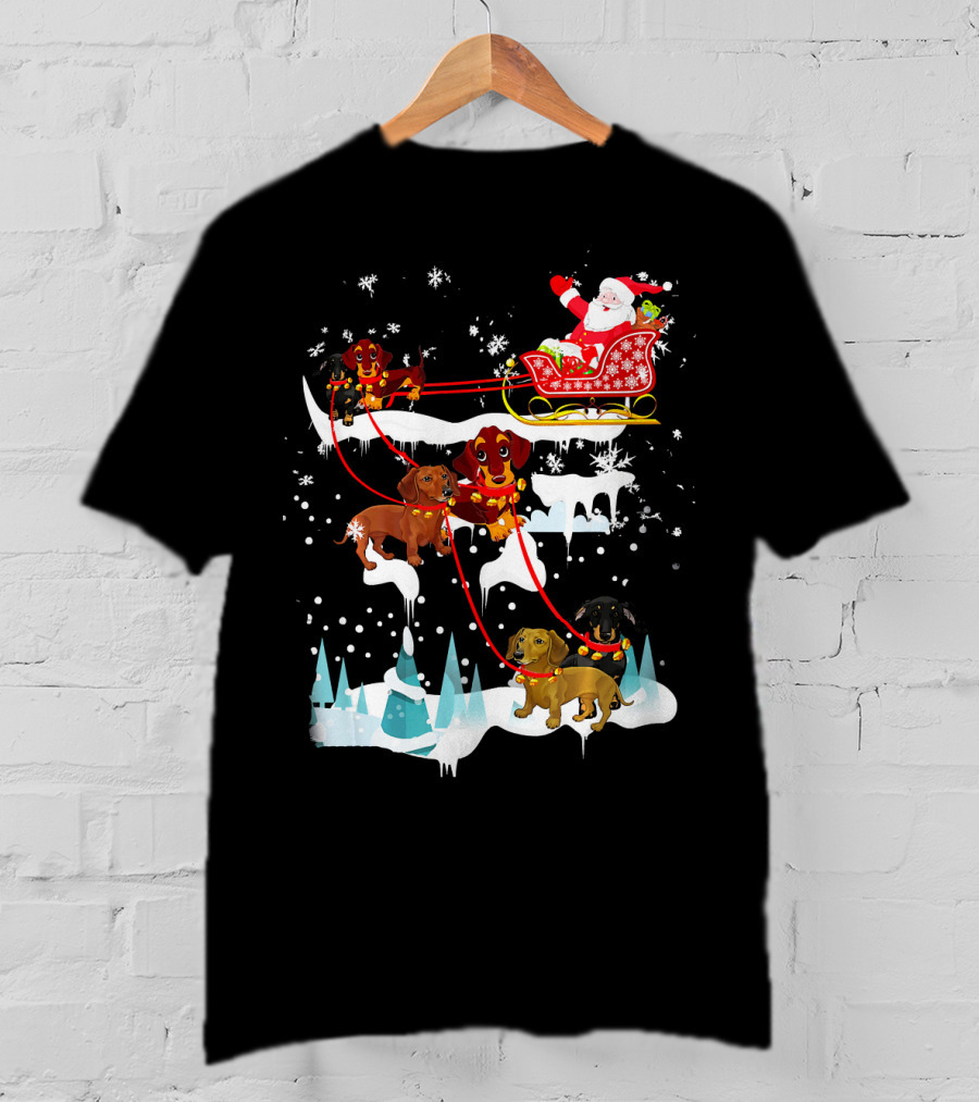 Santa Sleigh With Dachshund Reindeer Christmas Scene T-Shirt