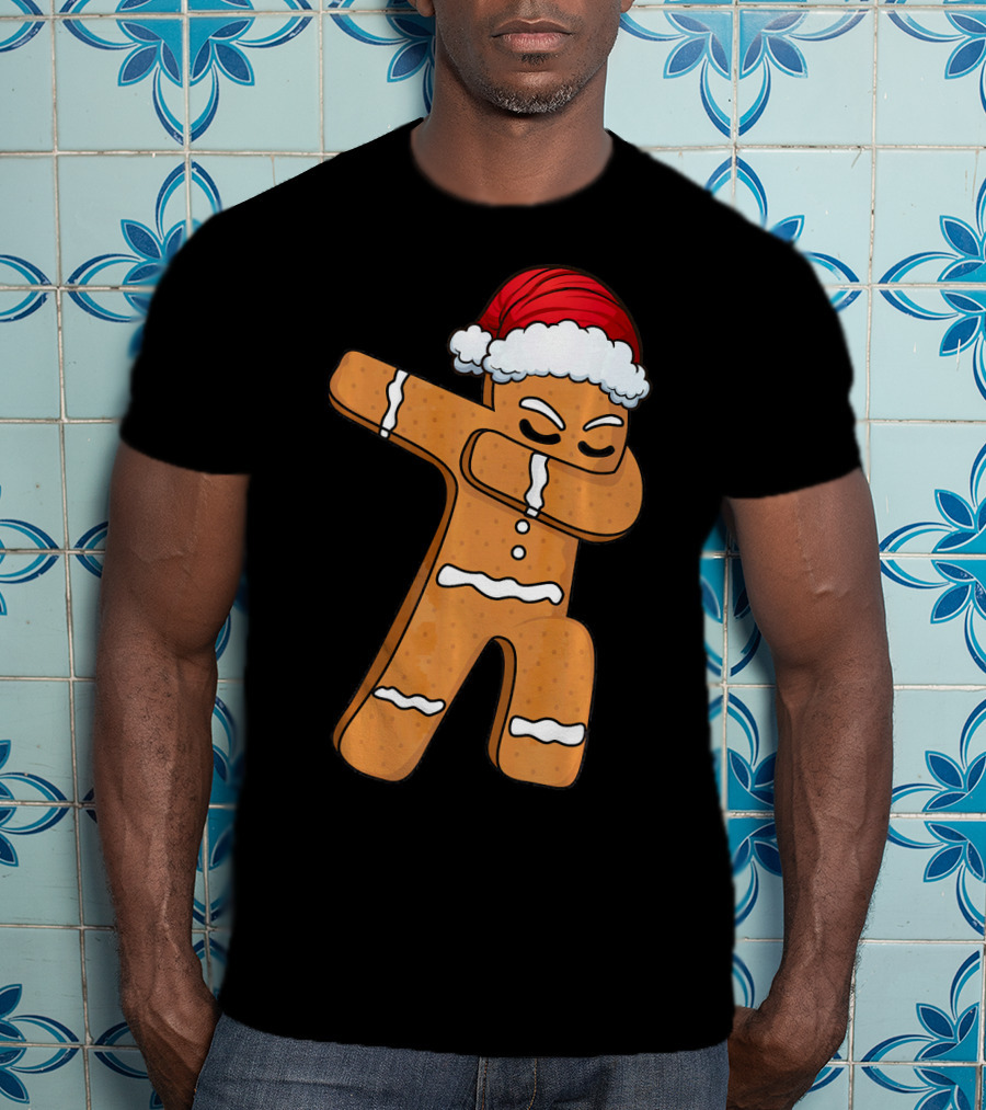 Dabbing Gingerbread Man With Santa Hat Holiday Fun T-Shirt