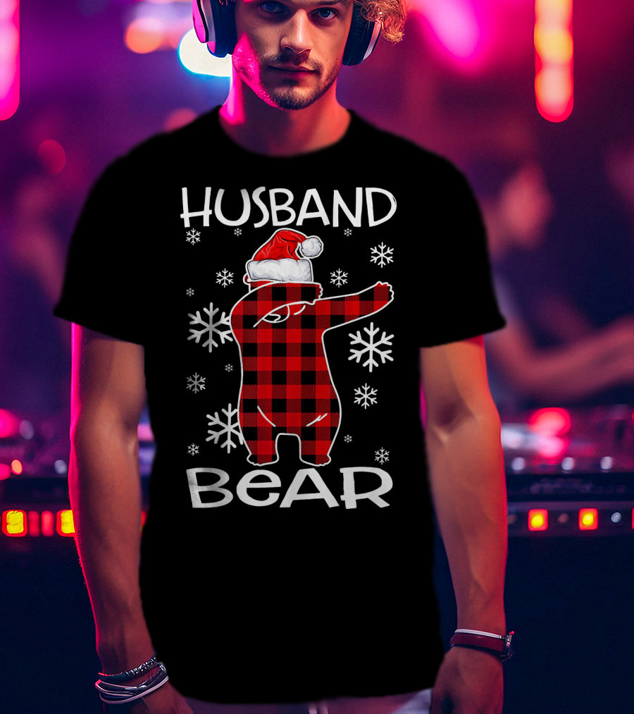 Husband Bear Dabbing Santa Hat Snowflakes T-Shirt