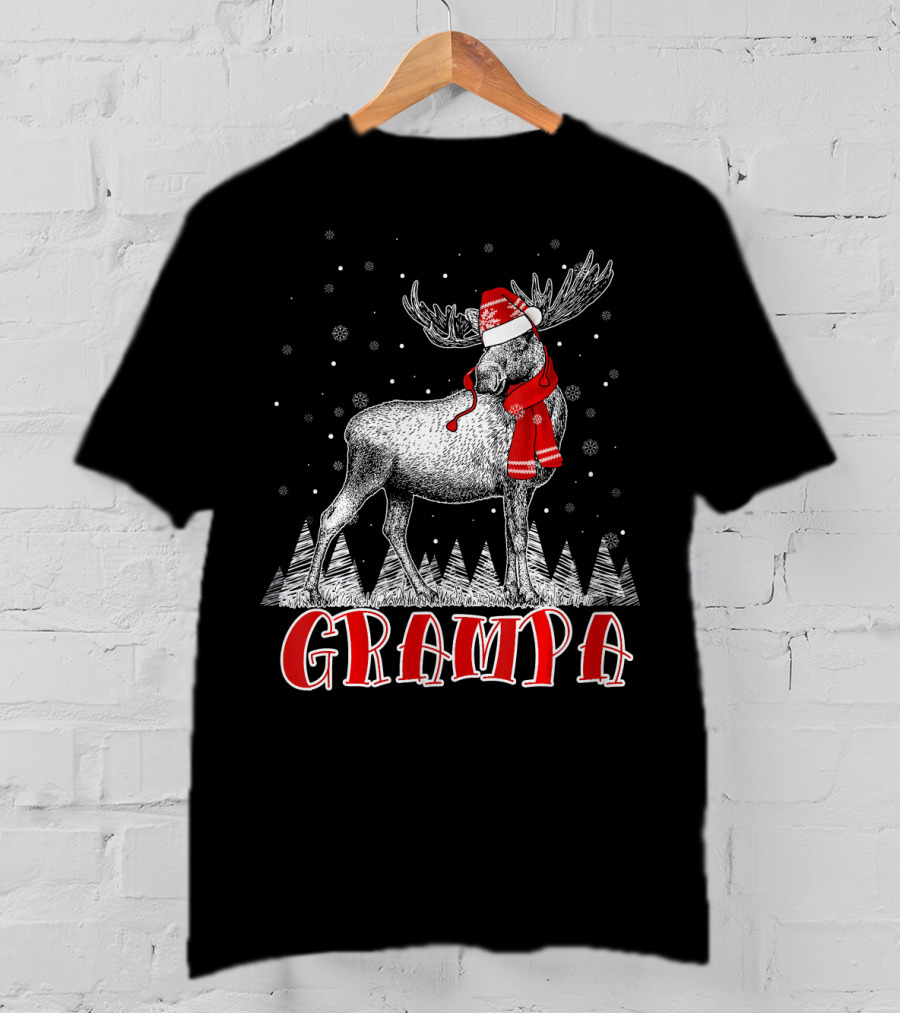 Grampa Moose Santa Hat Family Christmas Matching T-Shirt
