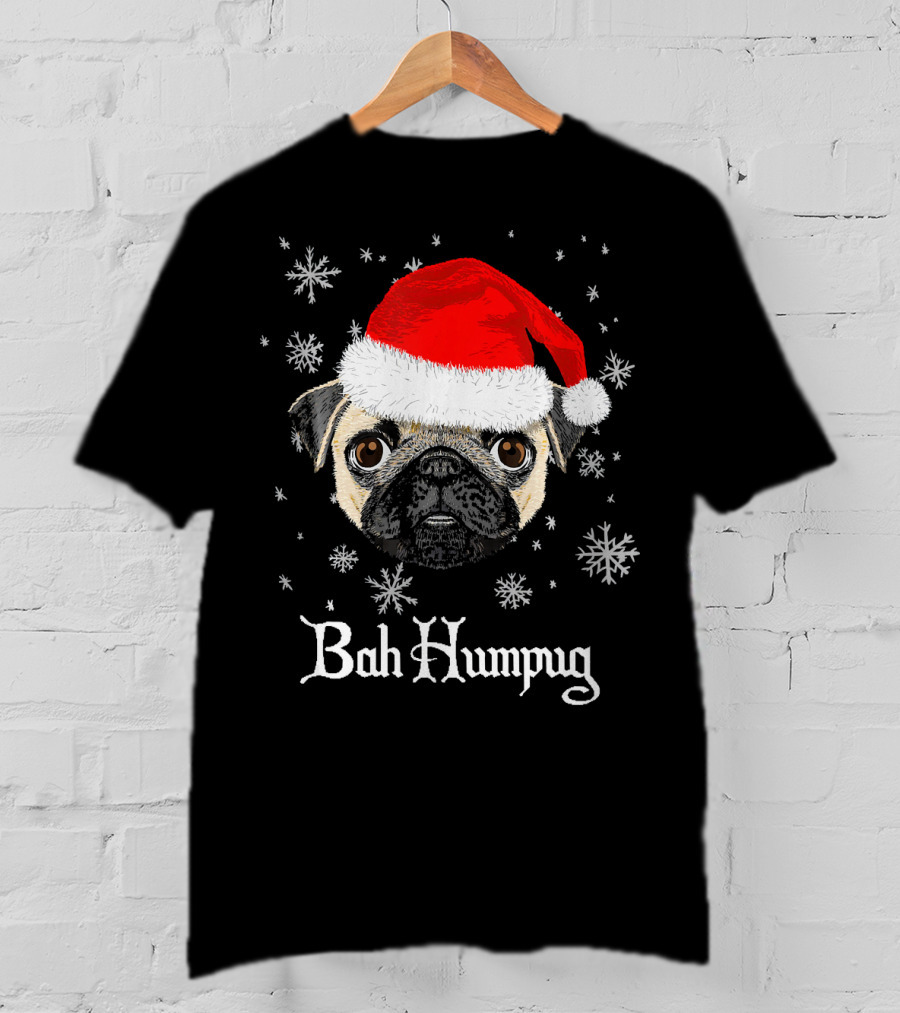 Bah Humpug Funny Christmas Pug Lover Santa Hat Snowflakes T-Shirt