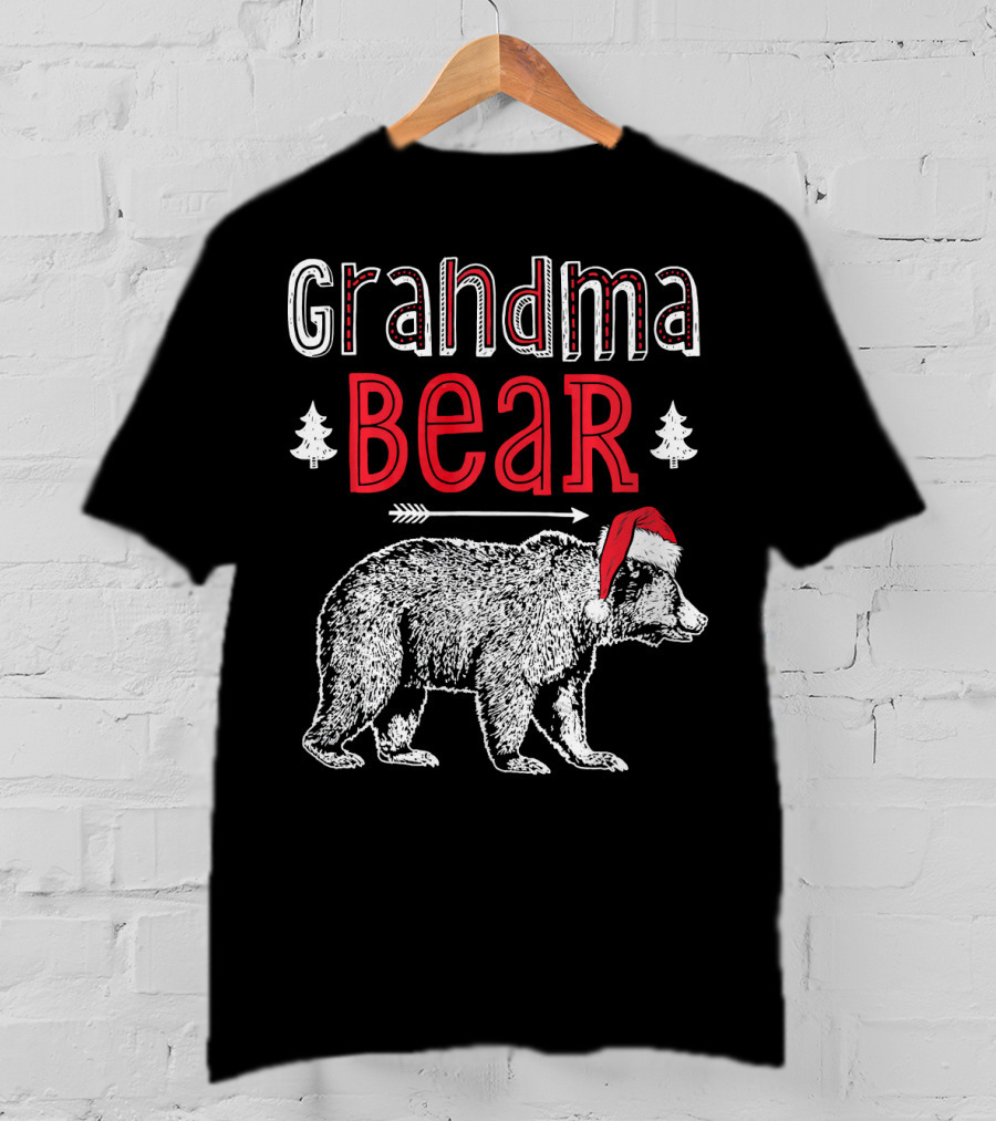 Grandma Bear Christmas Santa Hat Family Holiday Winter T-Shirt