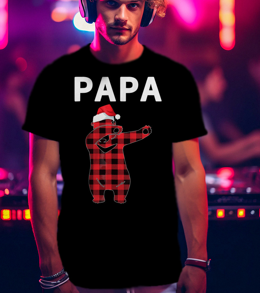 PAPA Bear Plaid Santa Hat Christmas Dabbing T-Shirt
