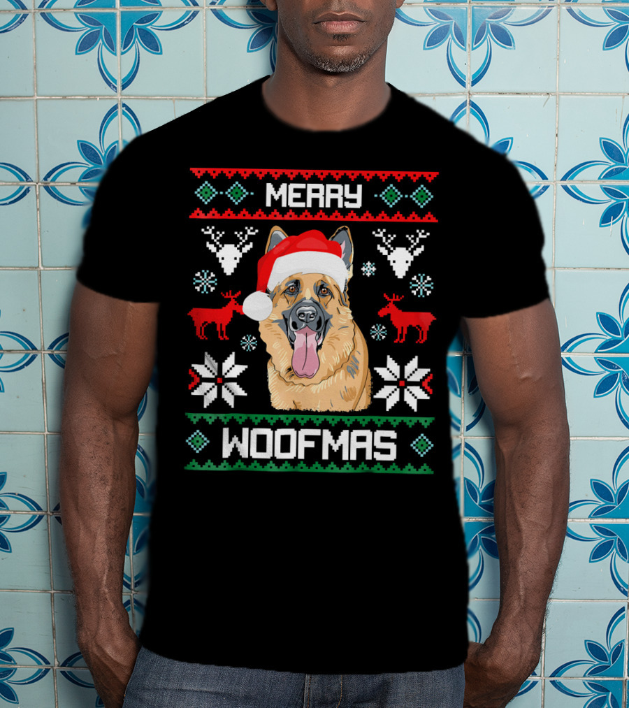 Merry Woofmas German Shepherd Santa Hat Christmas Reindeer Snowflakes T-Shirt