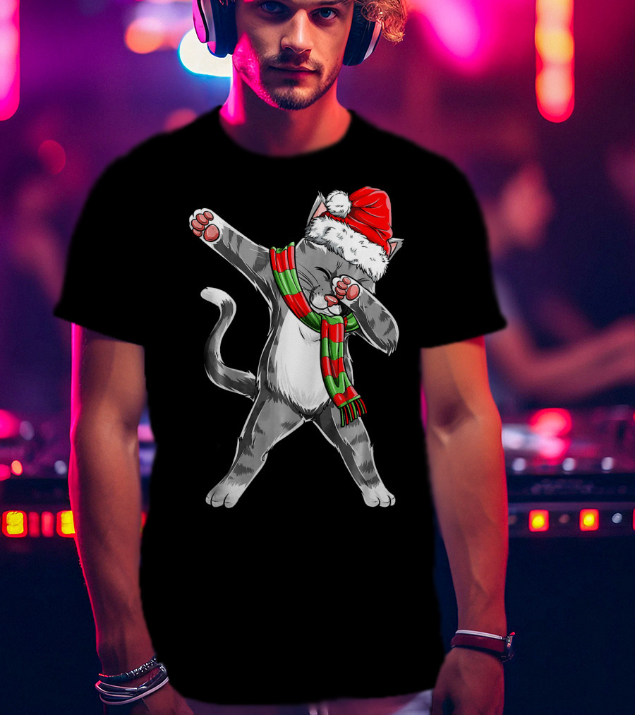 Dabbing Cat Santa Christmas Kids Bo Kitty Santa Hat Green Red Scarf T-Shirt