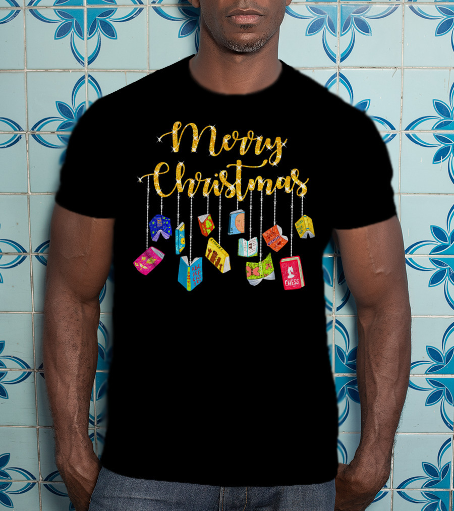 Merry Christmas Happy Reading Books Ornaments T-Shirt