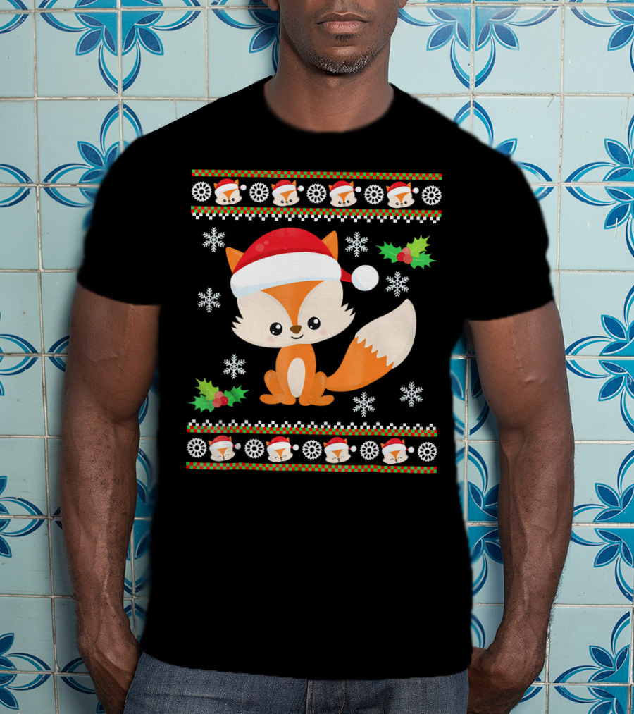 Cute Festive Fox With Santa Hat And Snowflakes T-Shirt