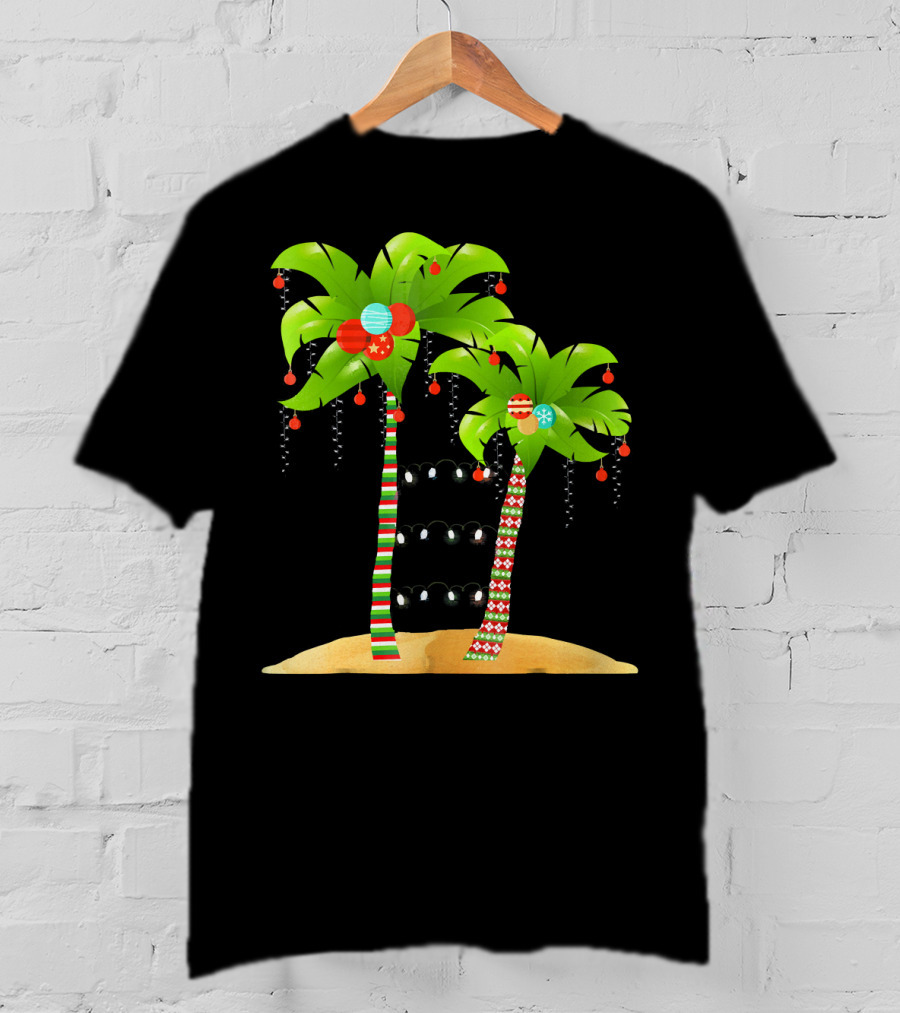 Christmas Tree Palm Mele Kalikimaka Palm Trees With Ornaments And Lights T-Shirt