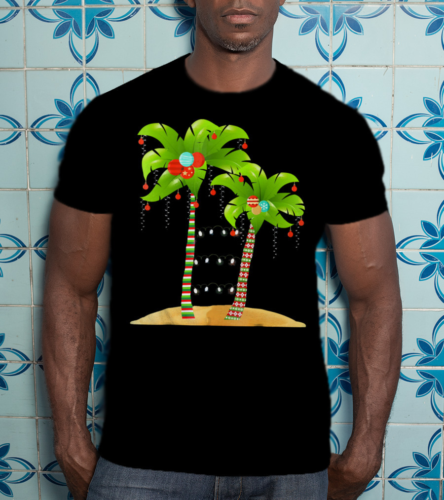 Christmas Tree Palm Mele Kalikimaka Palm Trees With Ornaments And Lights T-Shirt