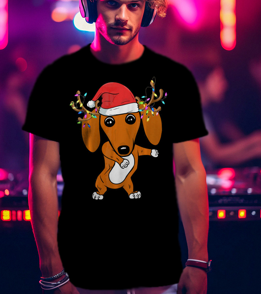 Dabbing Dachshund With Santa Hat And Reindeer Antlers T-Shirt