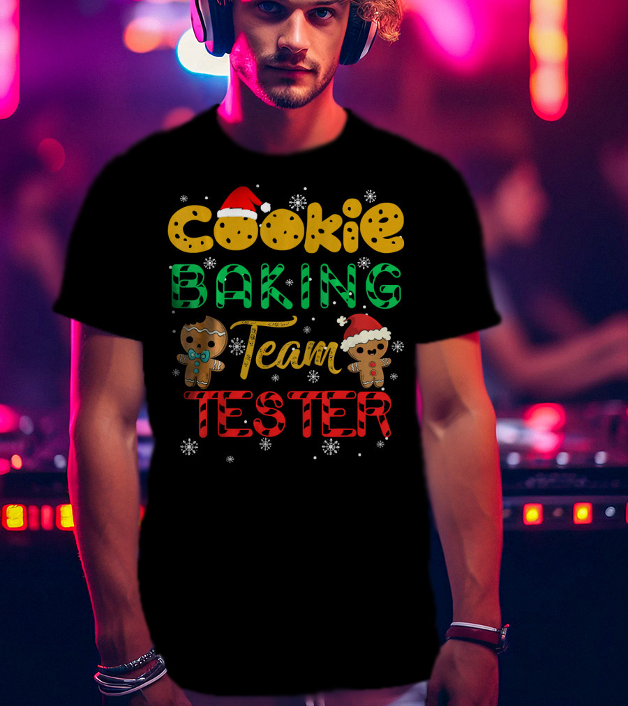 Cookie Baking Team Tester Gingerbread Santa Hats Winter Snowflakes T-Shirt