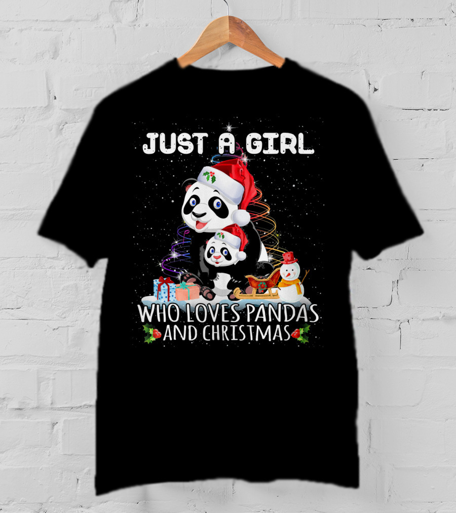 Just A Girl Who Loves Pandas And Christmas T-Shirt