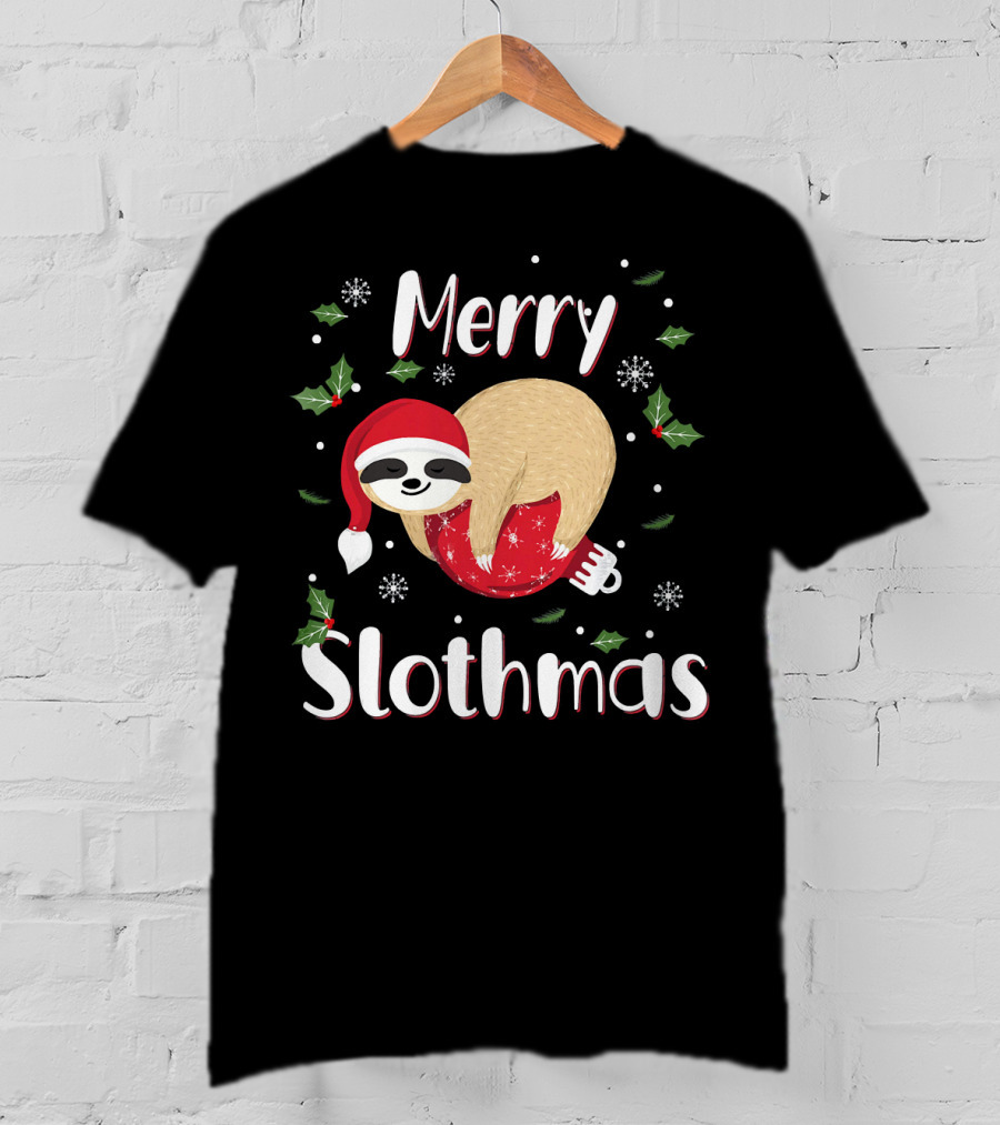 Merry Slothmas Christmas Sloth Holiday Festive Santa Hat Snowflakes T-Shirt