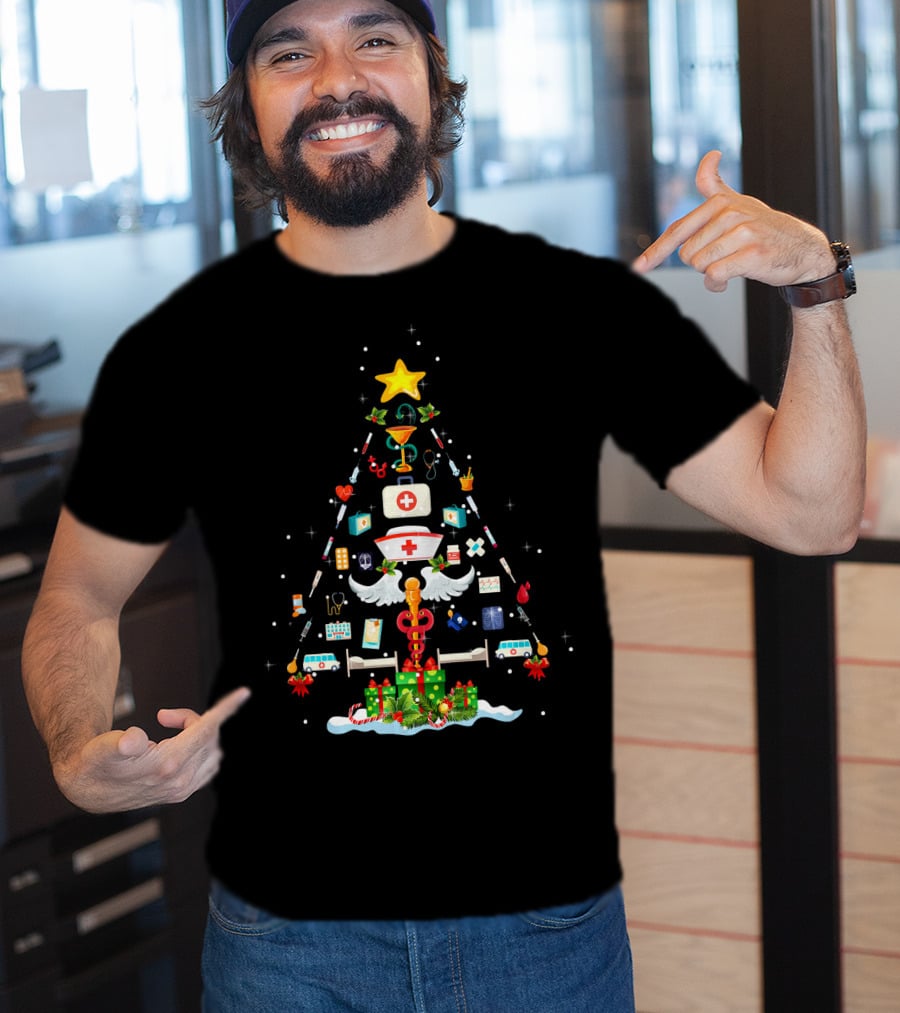 Funny Nurse Medical Christmas Tree With Syringes And Bandages T-Shirt