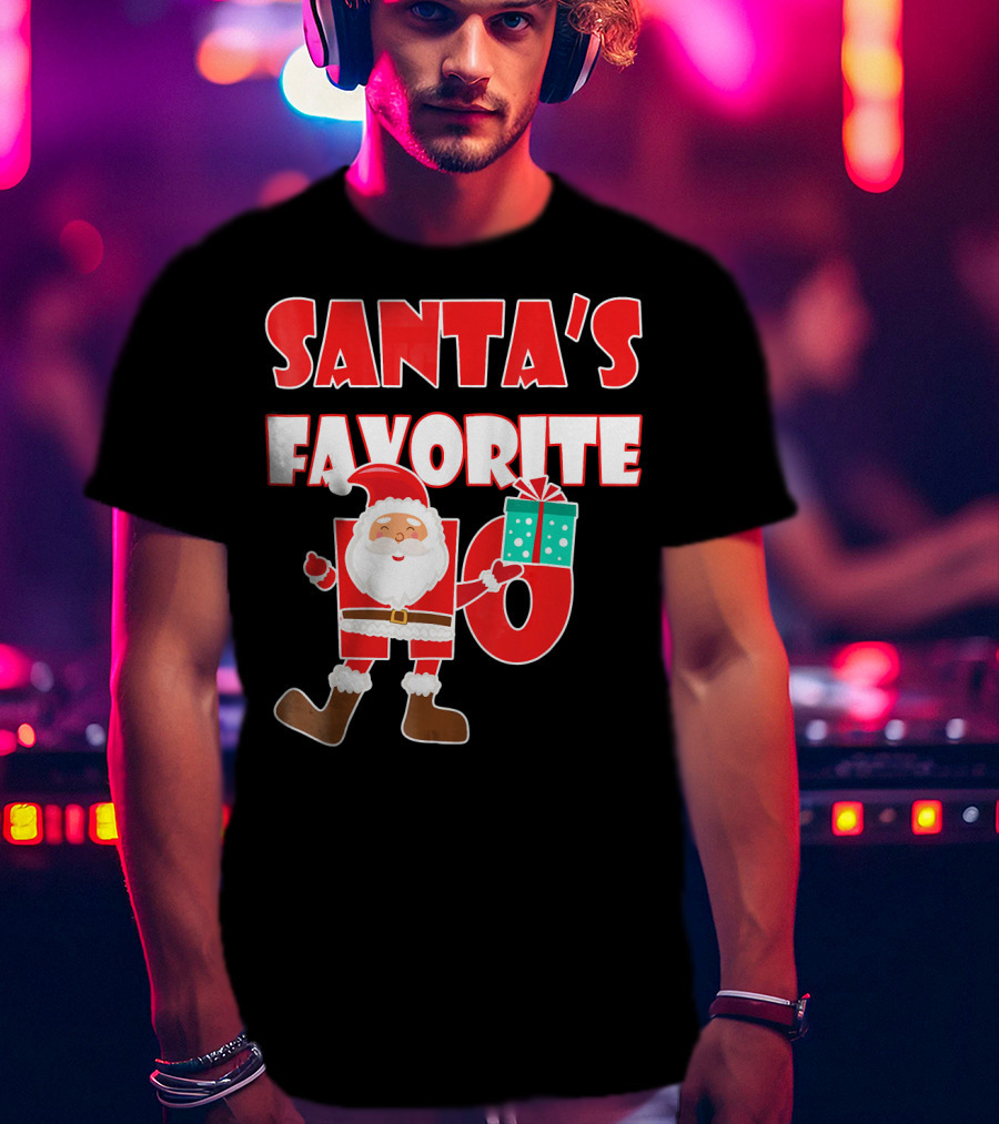 Santa's Favorite Ho Holiday Humor With Santa And Gifts T-Shirt