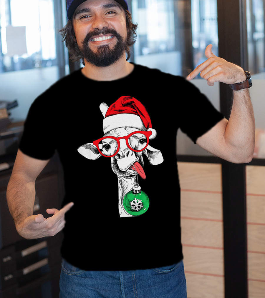 Santa Hat Giraffe Red Glasses Christmas T-Shirt