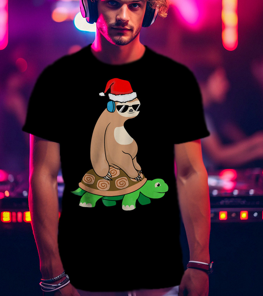 Xmas Sloth Riding Turtle Lazy Sloth Santa Hat Sunglasses T-Shirt