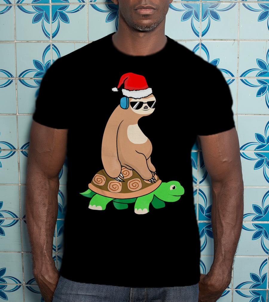 Xmas Sloth Riding Turtle Lazy Sloth Santa Hat Sunglasses T-Shirt
