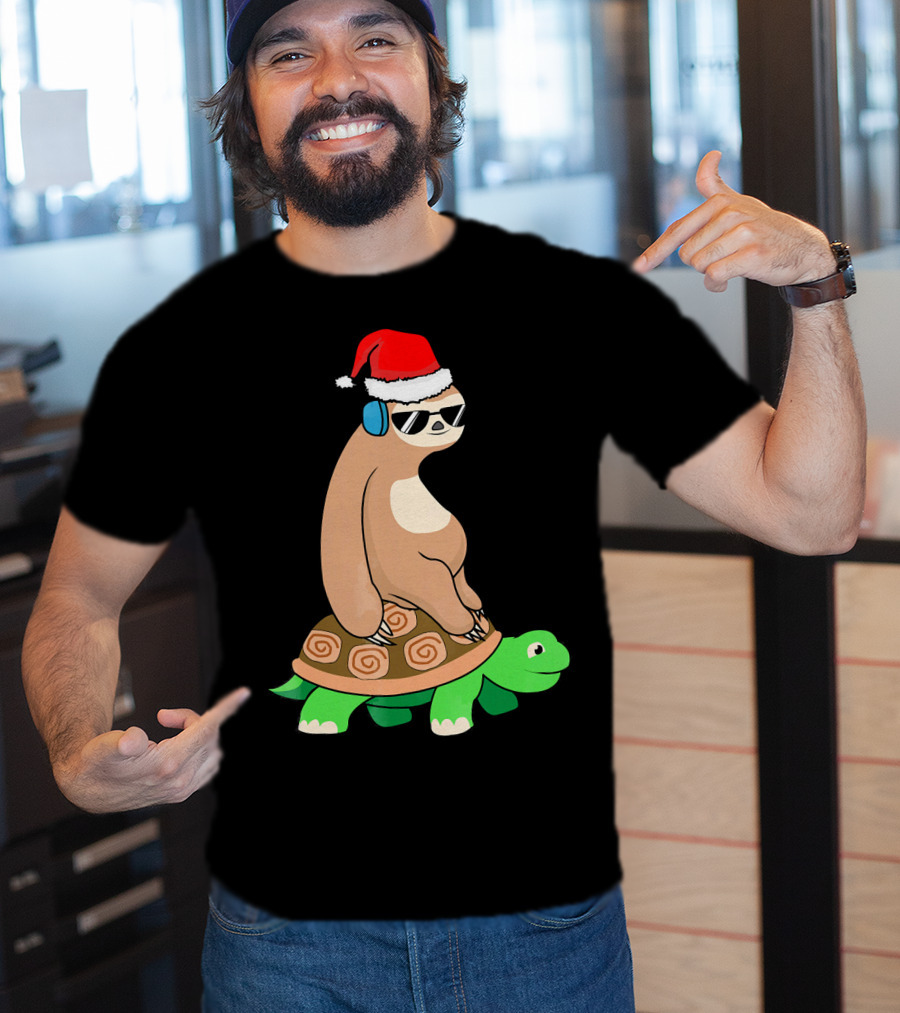 Xmas Sloth Riding Turtle Lazy Sloth Santa Hat Sunglasses T-Shirt