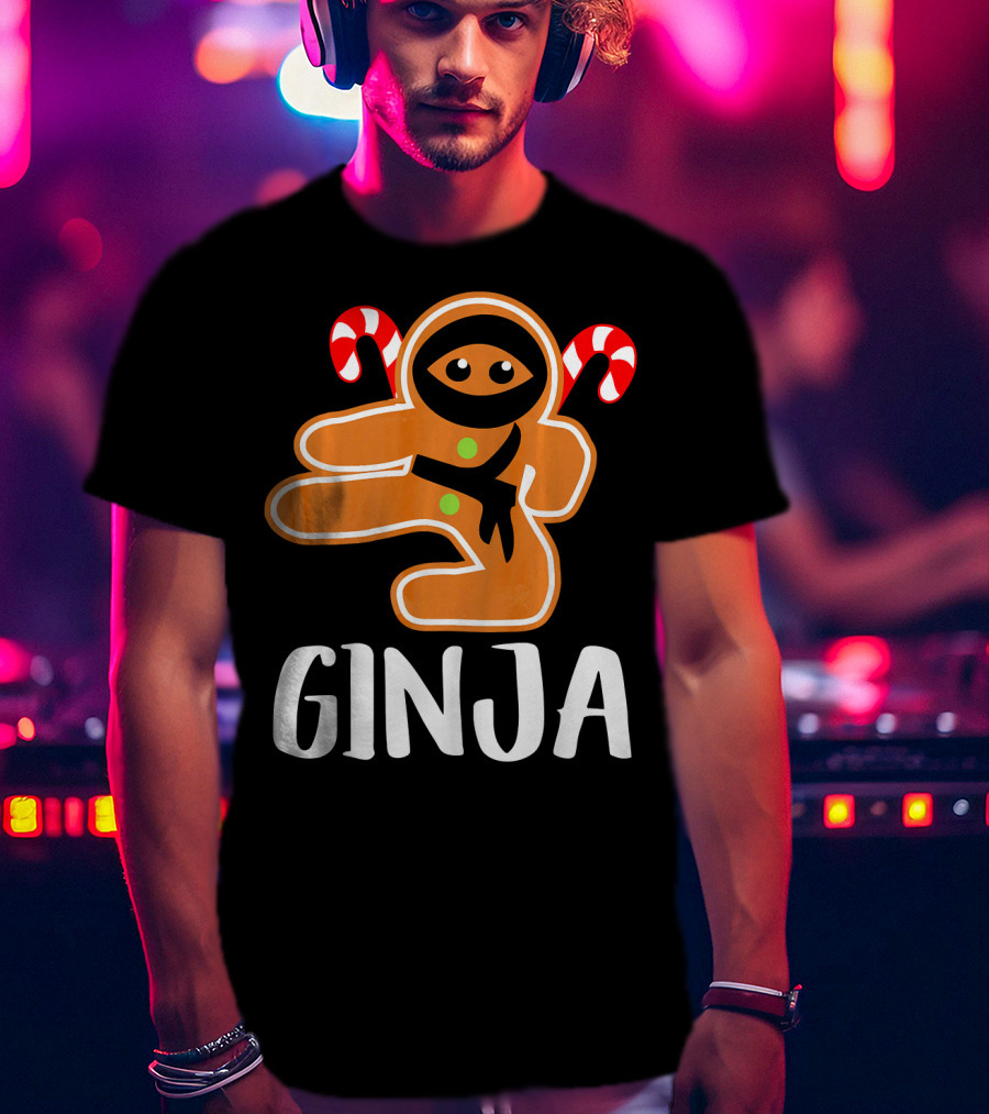 Ginja Ninja Warrior Gingerbread Man With Candy Canes T-Shirt