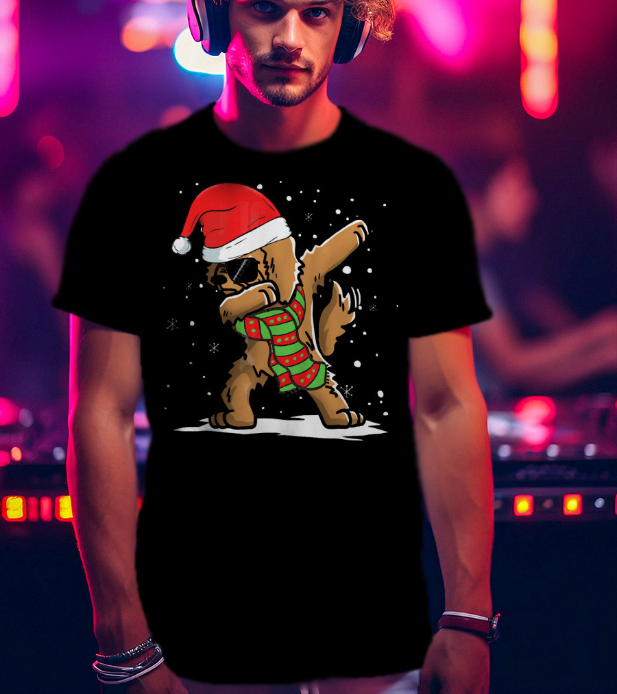 Dabbing Goldendoodle Santa With Red Hat And Christmas Scarf T-Shirt