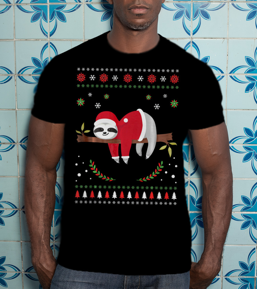 Sloth Christmas Holiday Sloth Santa Hat Snowflakes Festive Tree T-Shirt