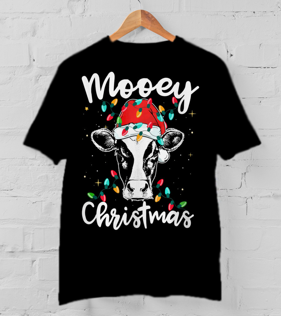 Mooey Christmas Cow With Santa Hat And Christmas Lights T-Shirt