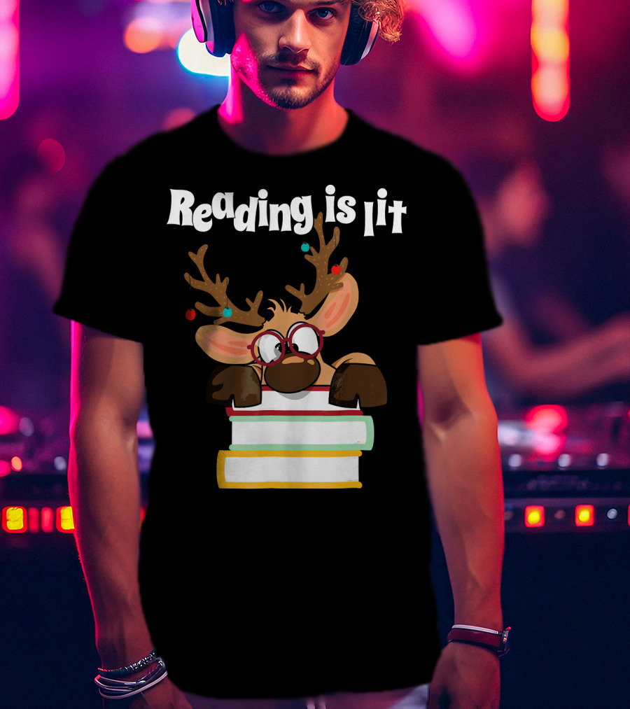 Reading Is Lit Reindeer With Books And Glasses T-Shirt