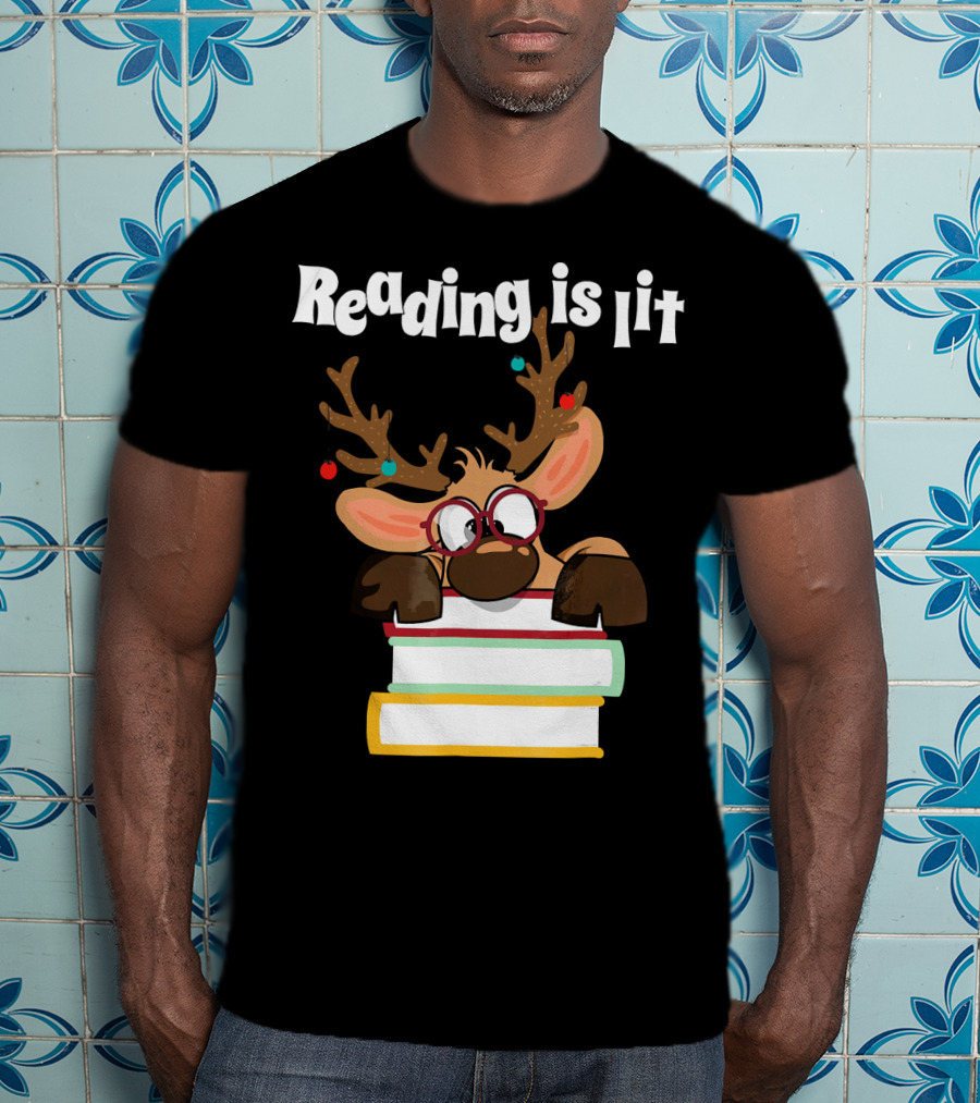 Reading Is Lit Reindeer With Books And Glasses T-Shirt