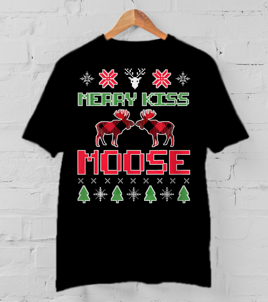 Merry Kiss Moose Christmas Ugly Sweater Style Holiday Moose Tree Snowflake Xmas T-Shirt