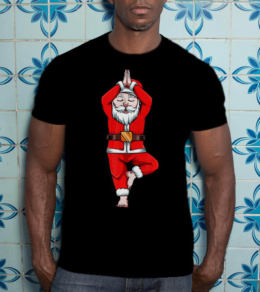 Funny Santa Claus Yoga Pose Meditation Tree Zen Relaxation T-Shirt
