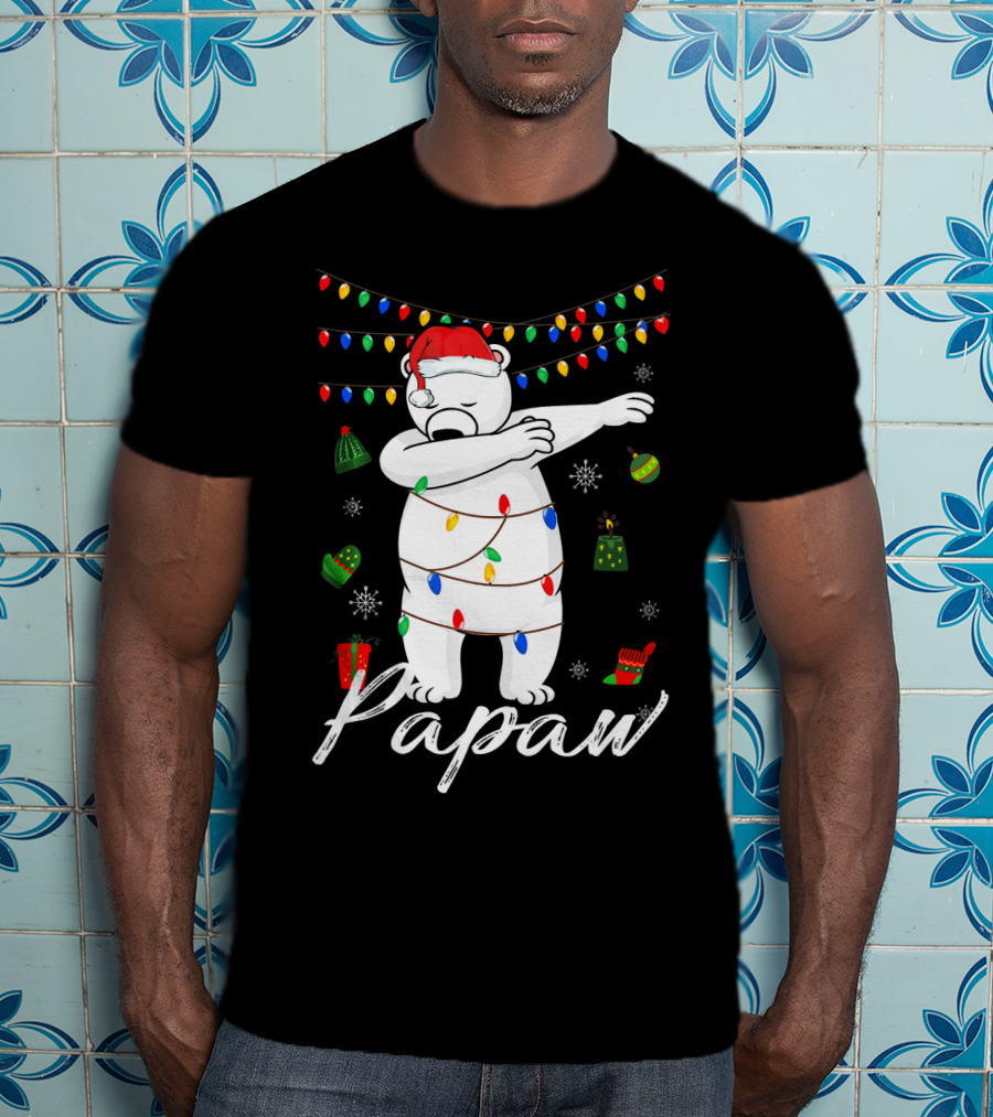 Papaw Bear Dabbing With Santa Hat And Christmas Lights And Gifts T-Shirt