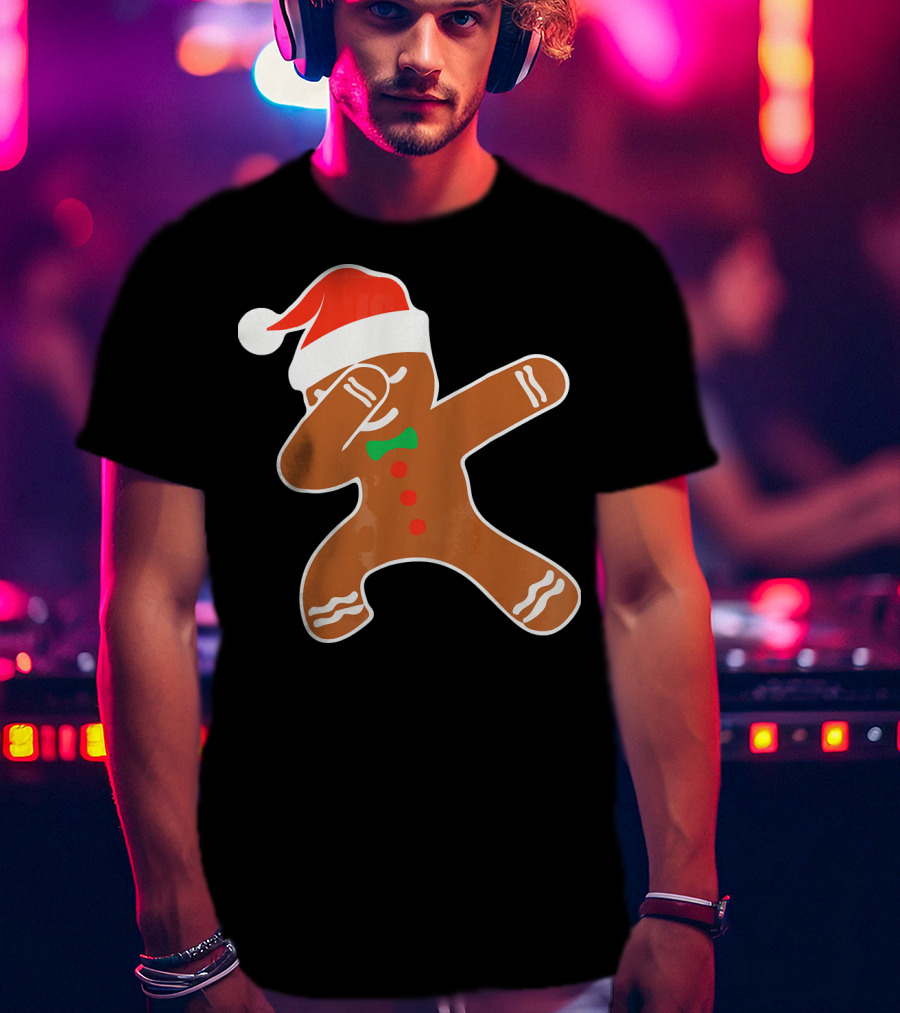 Funny Dabbing Gingerbread With Santa Hat T-Shirt