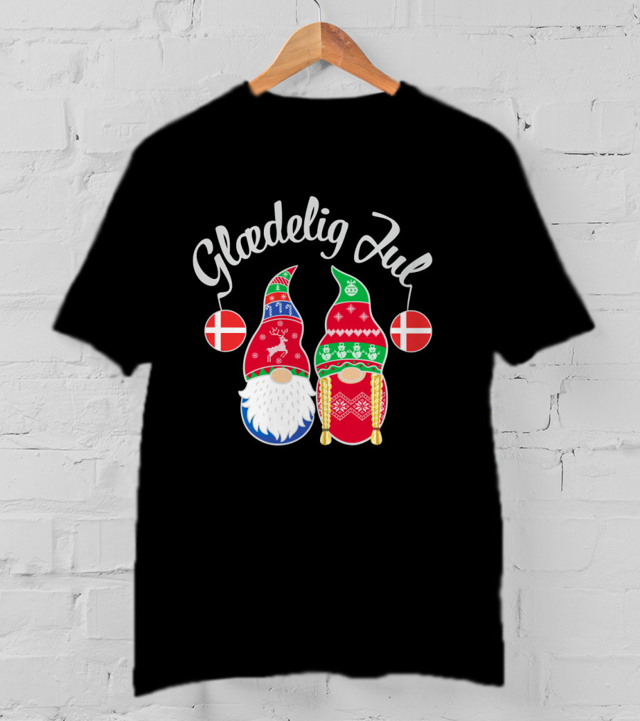 Glaedelig Jul Danish Merry Christmas With Festive Gnomes And Flags T-Shirt