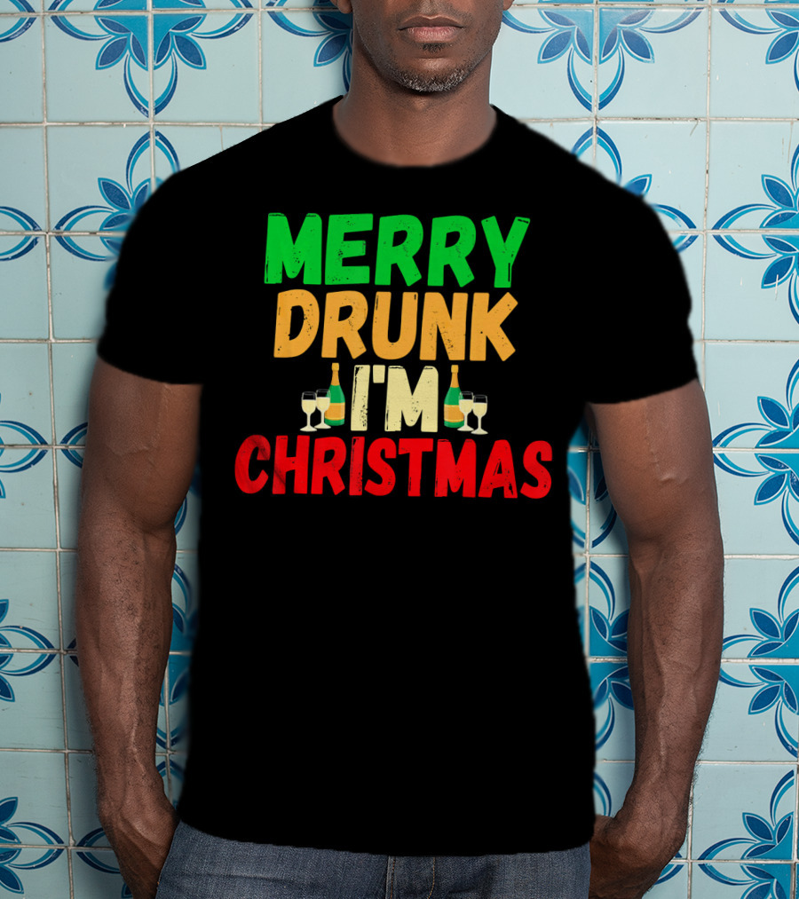 Merry Drunk I'm Christmas Winter Holiday Drinking T-Shirt